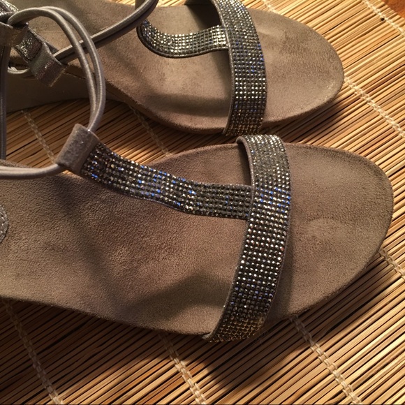 STYLE & CO SILVER RHINESTONE T ANKLE STRAP WEDGE - Picture 7 of 8